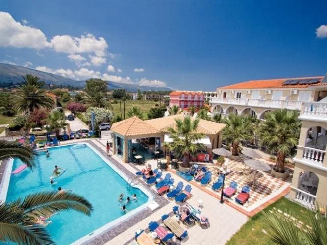 Vivian Hotel