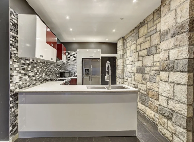 Quadruple Apartment