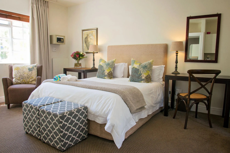 First Avenue Guesthouse