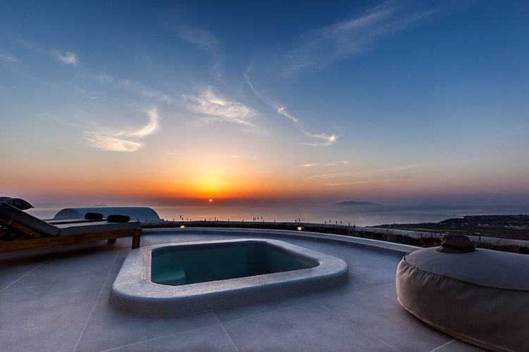 3 Bedrooms Villa