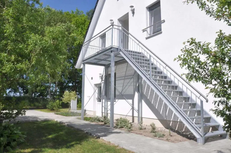 Haus Werder Wohnung 3 mit Kamin