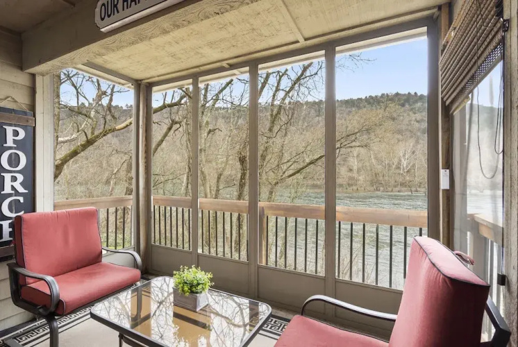 Pemby's Place - Perfect for Families!