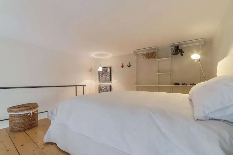 San Teodoro Modern Loft