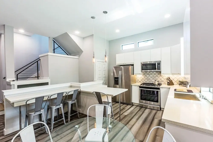 Double Basement Suite