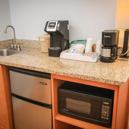 Island House Hotel photo 17