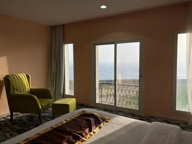 Starfish Alhawra Hotel