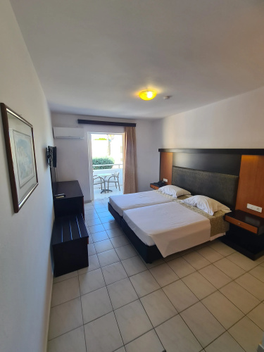 Corali Hotel