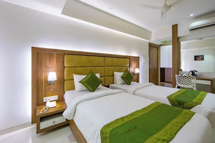 Hotel Laxvas- The Business Hotel