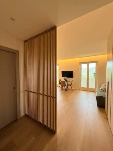 Apartment with balcony and with sea view