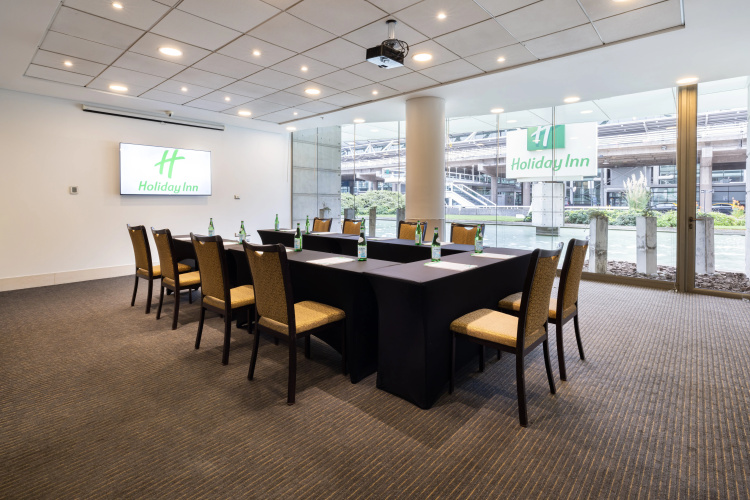 Holiday Inn Santiago Airport Terminal photo 39