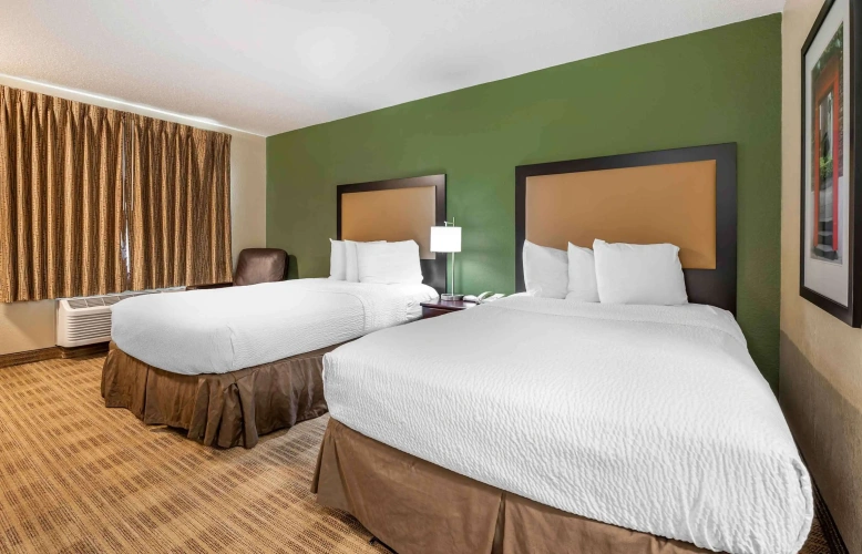 Quadruple Suite