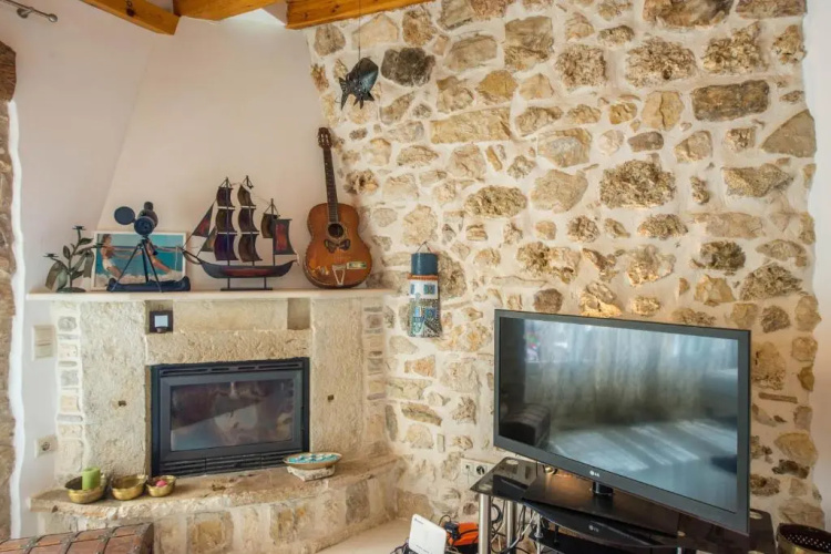 Villa Siorra by MediterraneanVillas