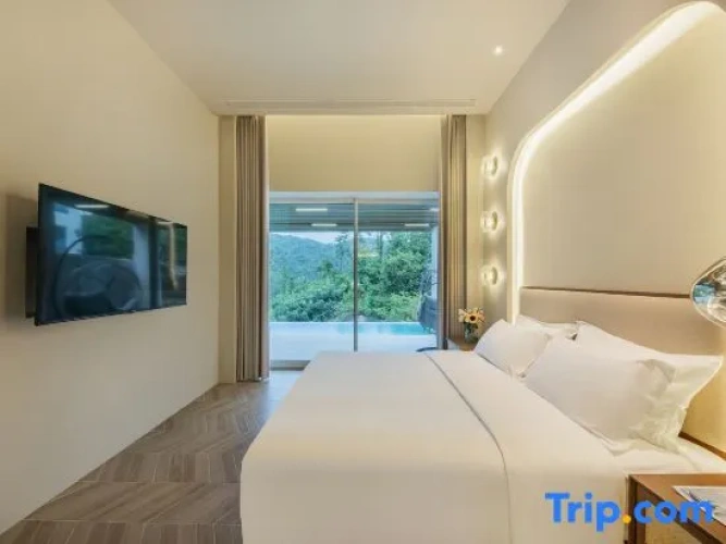 2 Bedrooms Suite