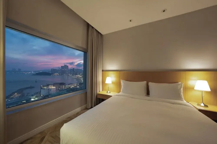 Deluxe Double room with view