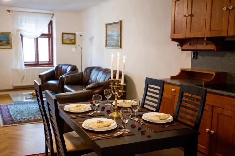 1 Bedroom Apartment