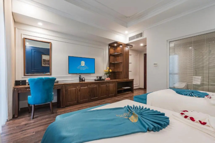 Grand Fleuve Boutique