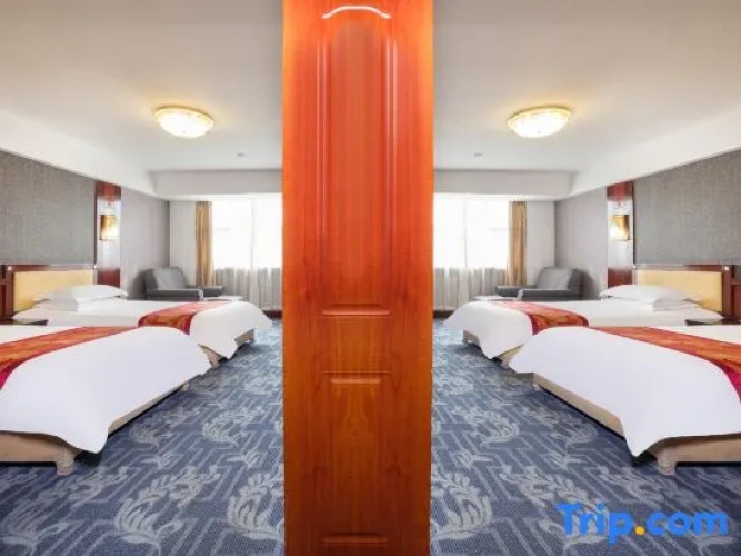 Family Suite with city view