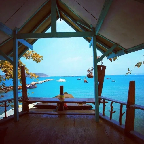Cottage with balcony