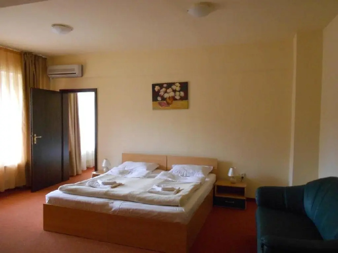 Hotel Diana