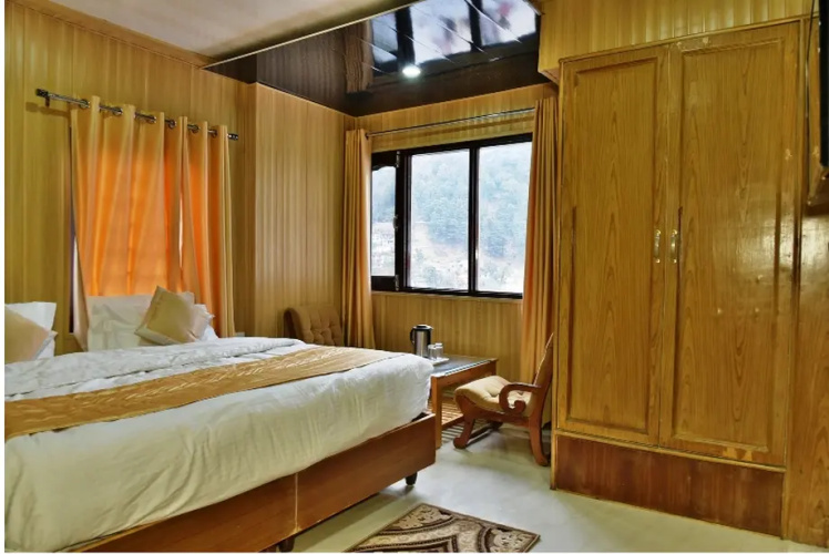 Deluxe room