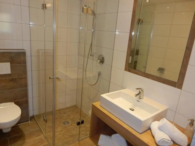 2 Bedrooms Deluxe Apartment