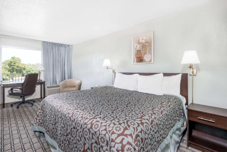1 Bedroom Double Suite