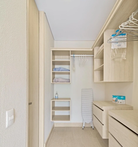 2 Bedrooms Apartment with balcony