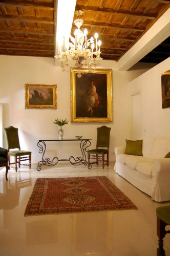 RSH Spanish Steps Apartments