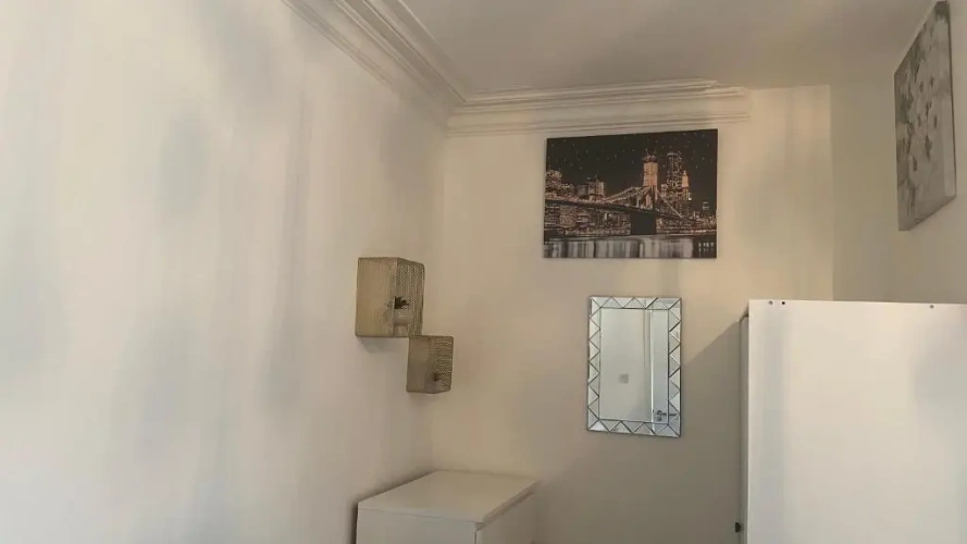 Deluxe Studio