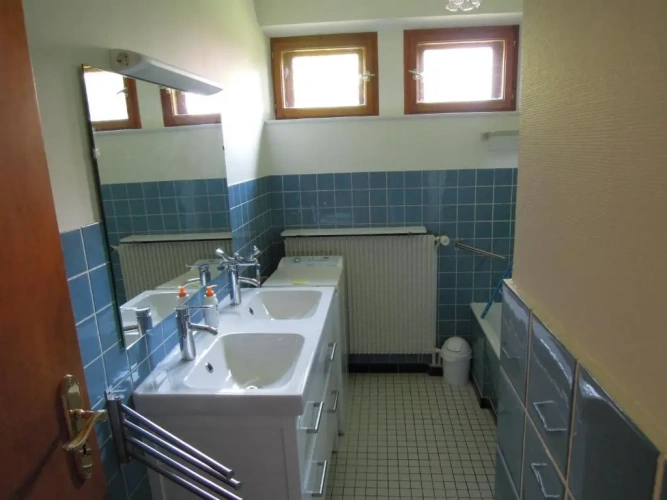 2 Bedrooms Cottage