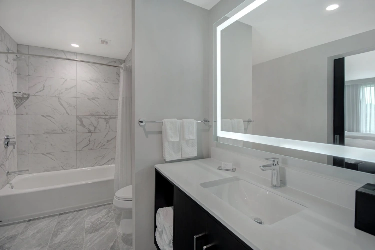 2 Bedrooms Quadruple Suite