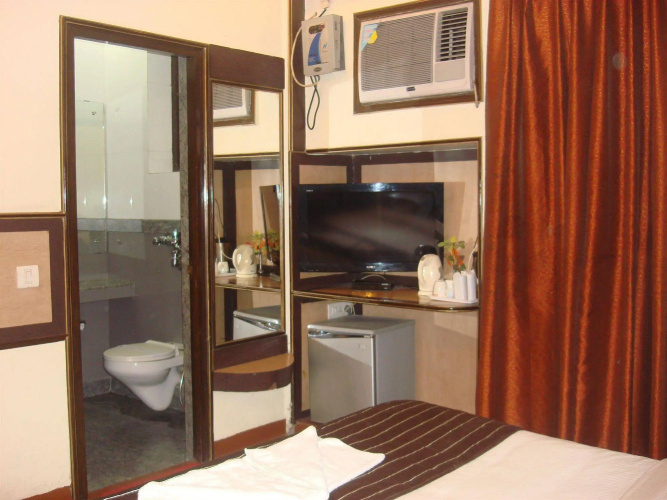 Hotel Rama Deluxe