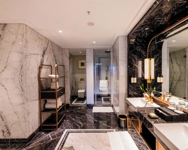Double Suite