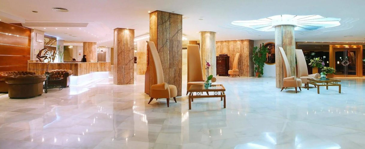 Hotel Serrano Palace