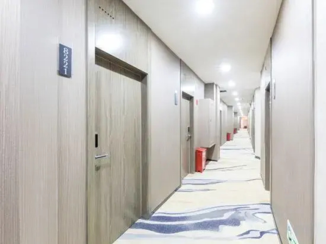 Lanhua Hotel