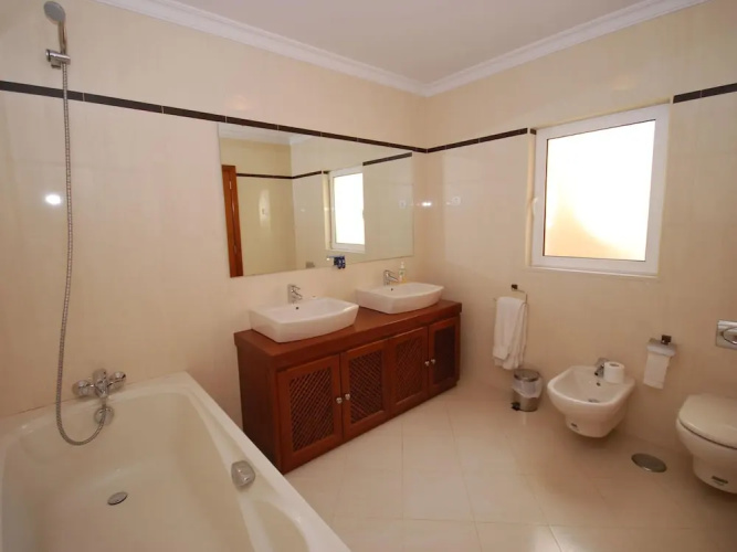 Lavish Villa With Private Swimming Pool