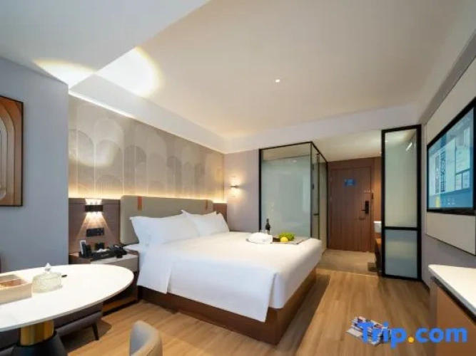 Standard Double room with view