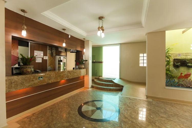 Oly Plaza Hotel