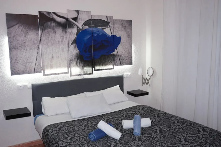 Namaste Rooms