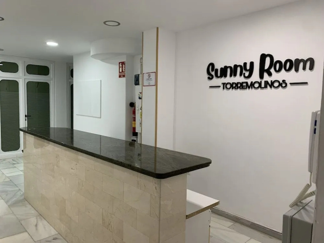Sunny Room