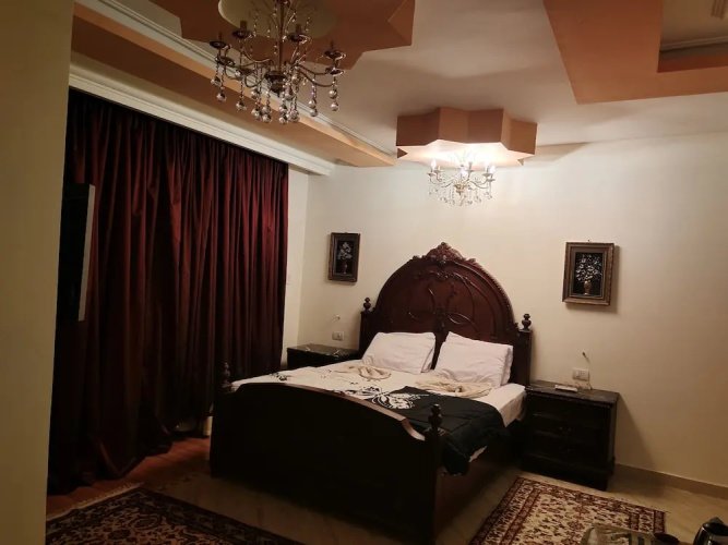 Zeina Pyramids Inn