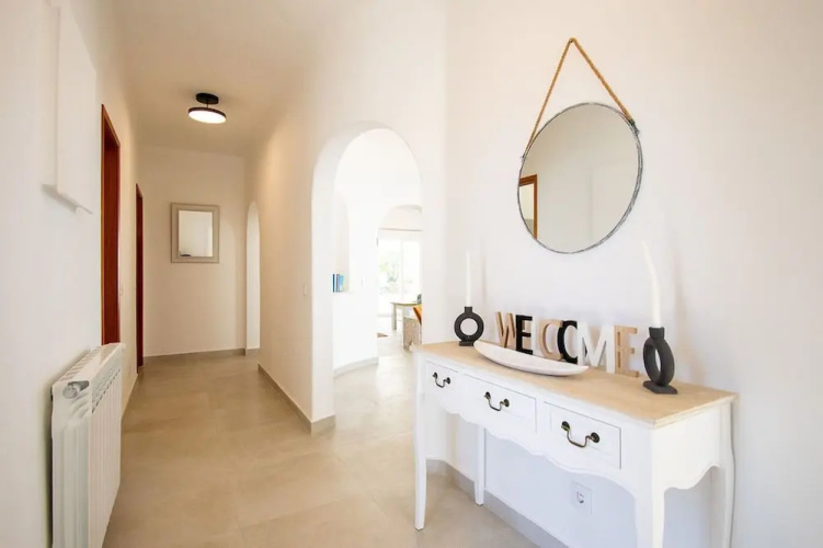 Pomba Beautifully Renovated With Heated Pool