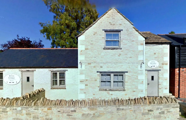 The Riverside Inn