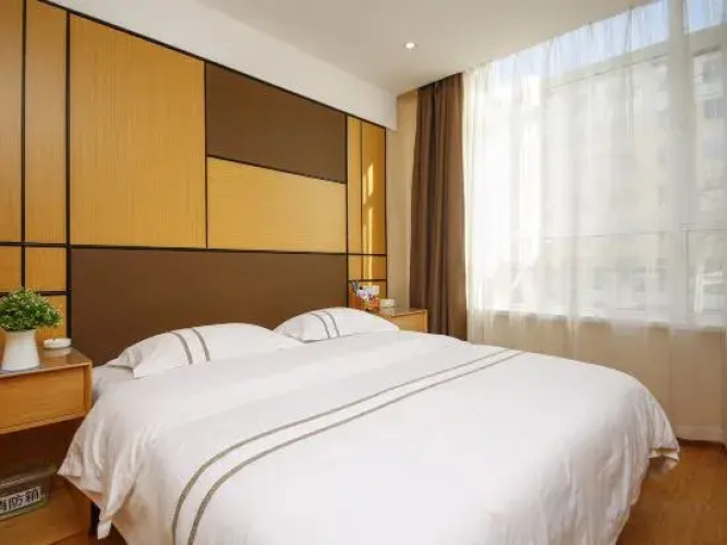 Hanxing Hotel (Jiaohe Station)