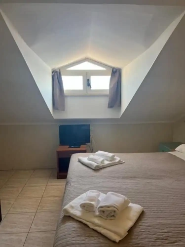 Economy Quadruple room