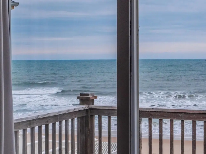 Ocean Splendor by Topsail Realty