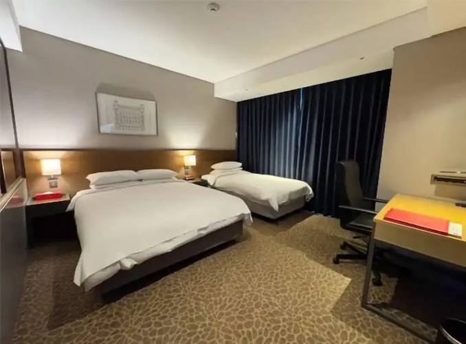 Deluxe Quadruple room