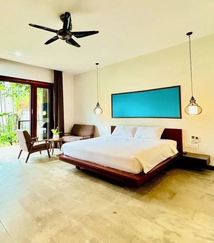 Luxury Double room with pool view