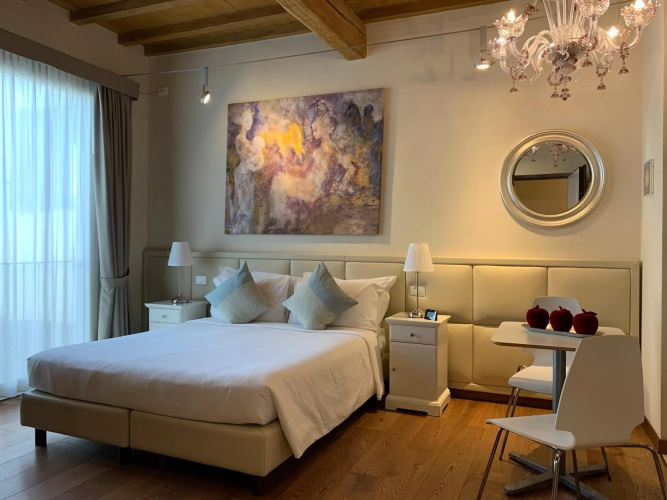 Florence Art Apartments