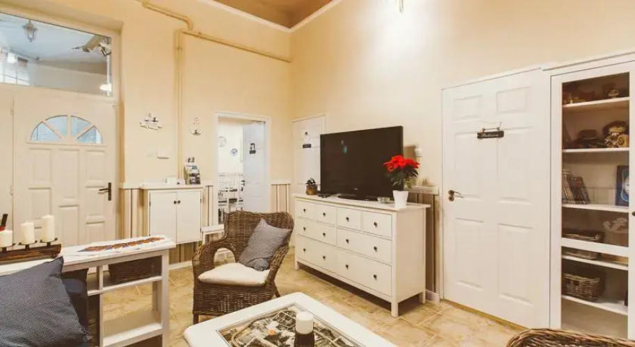 Grand Apartment Danube 5bdr